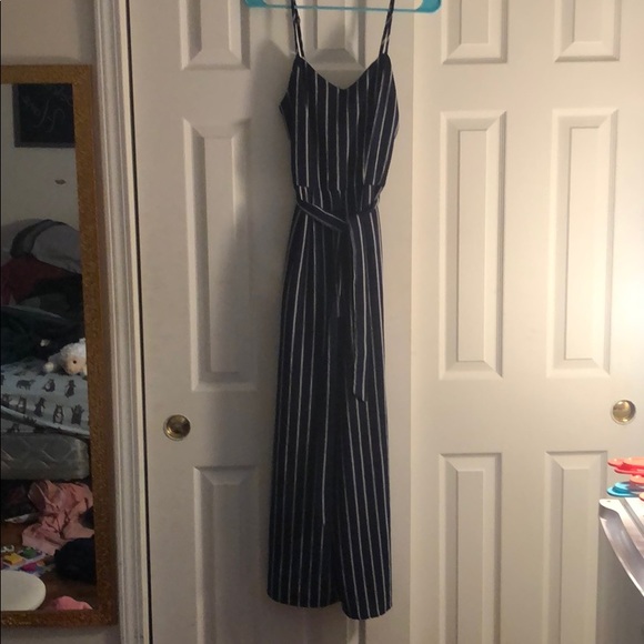 White and blue striped romper - Picture 1 of 5